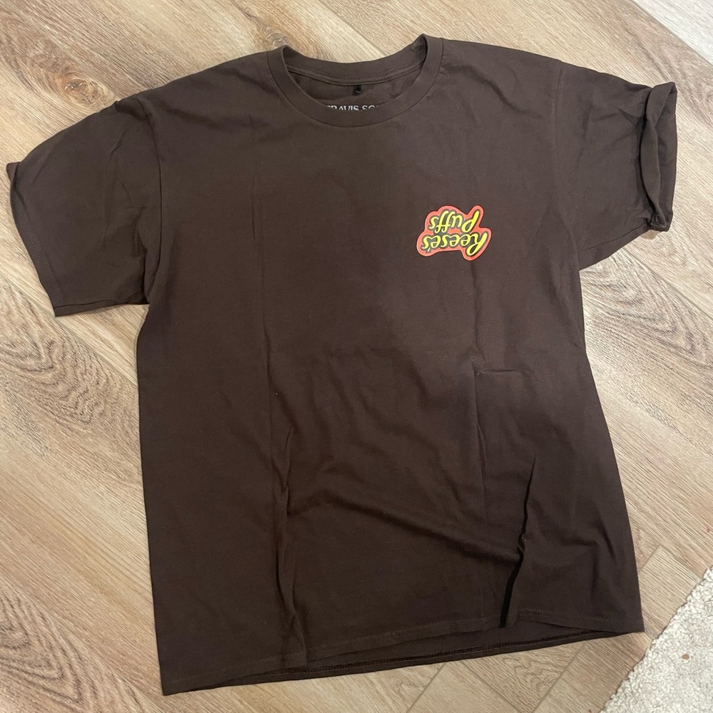 Cactus Jack / Travis Scott
Reese's Puffs official merch tshirt, RARE FIND